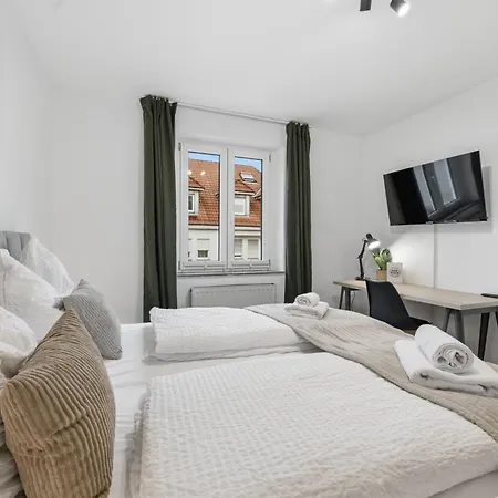 Ludwigscozyescape - Helles Design-apartment Am Residenzschloss, 6 Gaeste, Smarttv In Jedem Zimmer, Highspeed Wlan, Workspace, 24h Self Check-in, Parkplatz 2 Min *