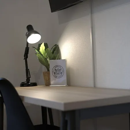 Apartmán Ludwigscozyescape - Helles Design-apartment Am Residenzschloss, 6 Gaeste, Smarttv In Jedem Zimmer, Highspeed Wlan, Workspace, 24h Self Check-in, Parkplatz 2 Min Ludwigsburg